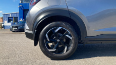Nissan Juke 1.0 DiG-T 114 N-Connecta 5dr Petrol Hatchback